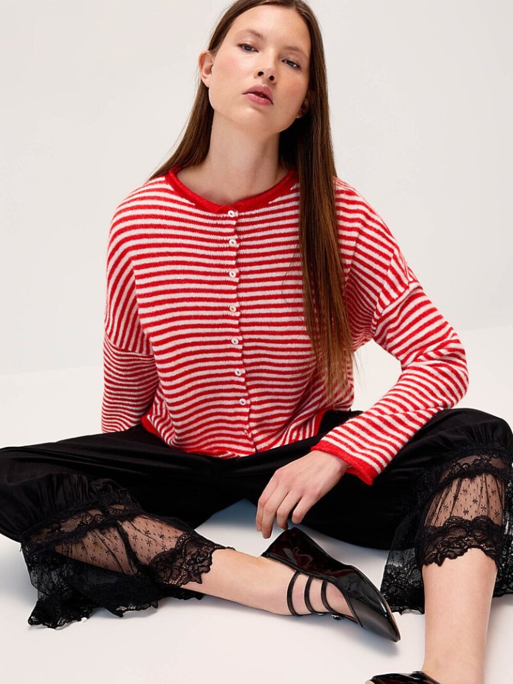 THINGS BETWEEN Red & White Striped Knit Top - Size Small